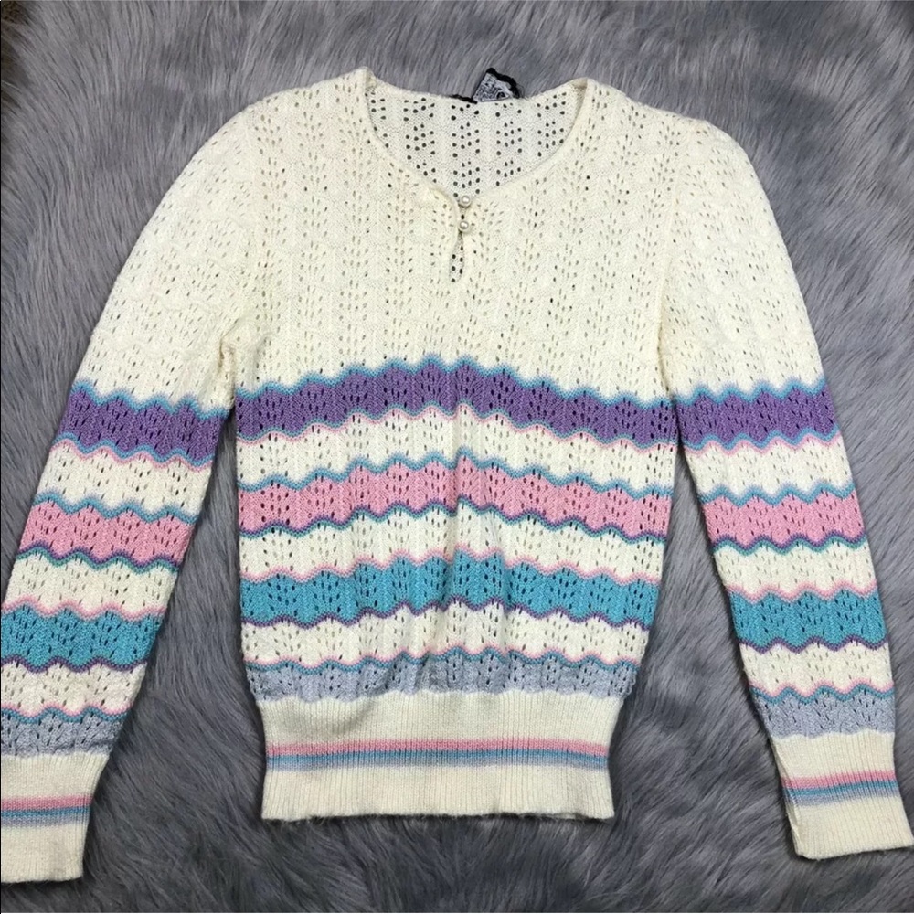 Vintage 80s Pastel Multicolored Striped Sweater